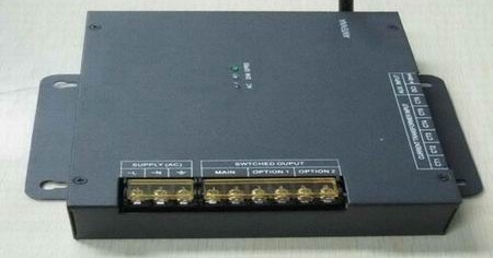 6通道大电流LED恒流控制器：智彤数码--DMX512大功率LED控制器专家